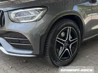 Gebraucht Mercedes GLC43 AMG AMG 390 PS (286 kW) 2019 Selenitgrau (grün) SUV