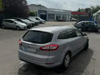 Gebraucht Ford Mondeo 140 PS (102 kW) 2012 Grau Kombi