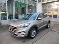 Gebraucht Hyundai Tucson Advantage 177 PS (130 kW) 2016 White sand SUV