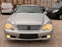 Gebraucht Mercedes C200 163 PS (119 kW) 2002 Silber