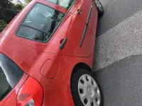 Gebraucht Renault Clio 75 PS (55 kW) 2006 Rot Kleinwagen