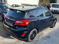 Gebraucht Ford Fiesta Cool & Connect 86 PS (63 kW) 2019 Schwarz Limousine