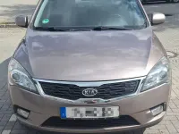 Gebraucht Kia Ceed Sportswagon 90 PS (66 kW) 2010 Silber Kombi