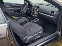 Gebraucht VW Eos Basis 122 PS (89 kW) 2011 Braun Cabrio