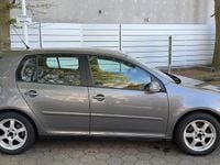Second-hand VW Golf V 80 CP (58 kW) 2007 Gri Berlinǎ