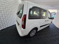 Gebraucht Citroën Berlingo Feel 99 PS (72 kW) 2017 Weiß Van / Kleinbus