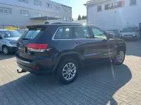 Gebraucht Jeep Grand Cherokee Laredo 190 PS (139 kW) 2015 Schwarz SUV