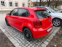 Gebraucht VW Polo Life 90 PS (66 kW) 2014 Rot Kleinwagen