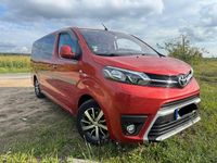 Gebraucht Toyota Proace Executive 177 PS (130 kW) 2017 Orange Van / Kleinbus