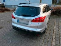 Usata Ford Focus 77 CV (56 kW) 2017 Grigio Station wagon