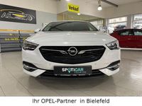 Gebraucht Opel Insignia Dynamic 174 PS (127 kW) 2017 Weiß Limousine