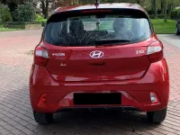 Gebraucht Hyundai i10 67 PS (49 kW) 2023 Rot Kleinwagen
