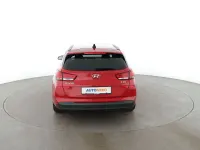 Gebraucht Hyundai i30 Style 140 PS (102 kW) 2017 Rot Kombi