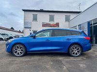 Gebraucht Ford Focus Titanium 150 PS (110 kW) 2019 Dynamicblau metallic (metallic) Kombi