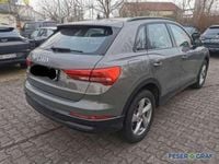 Gebraucht Audi Q3 Ambiente 150 PS (110 kW) 2024 Chronosgrau metallic SUV
