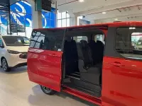 Gebraucht Ford Tourneo Custom Titanium 170 PS (125 kW) 2024 Andere Van