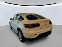 Gebraucht Mercedes GLC300e AMG 320 PS (235 kW) 2021 Weiß SUV