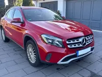 Gebraucht Mercedes GLA180 Style 109 PS (80 kW) 2018 Rot SUV