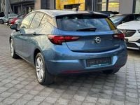 Gebraucht Opel Astra Dynamic 125 PS (91 kW) 2016 Blau Limousine