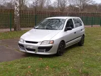 Gebraucht Mitsubishi Space Star 86 PS (63 kW) 2005 Silber Van / Kleinbus