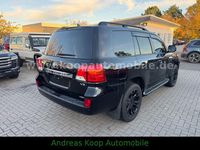 Gebraucht Toyota Land Cruiser 318 PS (233 kW) 2015 Schwarz SUV