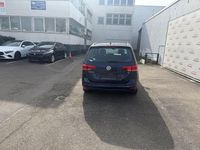 Gebraucht VW Touran Comfortline 110 PS (80 kW) 2016 Blau Van / Kleinbus