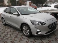 Gebraucht Ford Focus Titanium 125 PS (91 kW) 2021 Silber Limousine