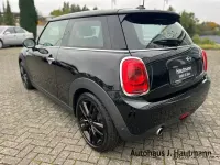 Gebraucht Mini Cooper Chili 136 PS (100 kW) 2018 Schwarz Kleinwagen