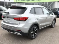 Neu MG ZS Luxury 197 PS (144 kW) 2026 Cosmic silver metallic SUV