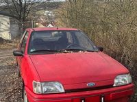 Gebraucht Ford Fiesta 60 PS (44 kW) 1994 Rot Kleinwagen