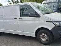 Gebraucht VW Transporter 150 PS (110 kW) 2022 Candyweiß Van