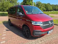 Gebraucht VW Multivan Trendline 150 PS (110 kW) 2020 Rot Van / Kleinbus