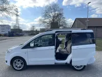 Occasion Ford Tourneo Titanium 101 ch (74 kW) 2017 Blanc Break