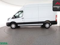 Gebraucht Ford Transit Trend 170 PS (125 kW) 2023 Frostweiß Van / Kleinbus