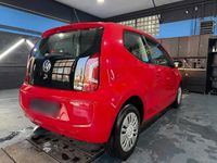 Second-hand VW up! 2015 Roșu Hatchback