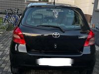 Gebraucht Toyota Yaris 87 PS (63 kW) 2006 Schwarz Limousine