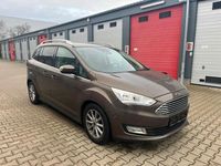 Gebraucht Ford Grand C-Max Titanium 125 PS (91 kW) 2018 Caribou Van / Kleinbus