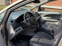 Gebraucht Mitsubishi Grandis Intense 140 PS (102 kW) 2007 Gelb Van / Kleinbus