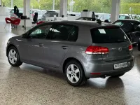 Gebraucht VW Golf VI Team 105 PS (77 kW) 2010 Grau Kleinwagen