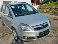 Gebraucht Opel Zafira 140 PS (102 kW) 2005 Gold Van / Kleinbus