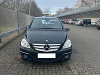 Gebraucht Mercedes B200 136 PS (100 kW) 2008 Schwarz Van / Kleinbus