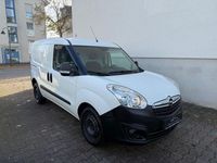 Gebraucht Opel Combo 95 PS (69 kW) 2017 Polar white Van / Kleinbus