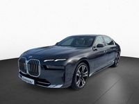 Gebraucht BMW 740 Comfort Edition 299 PS (219 kW) 2024 Sophistograu (grau) Limousine