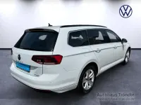 Gebraucht VW Passat Business 200 PS (147 kW) 2023 Weiß Kombi