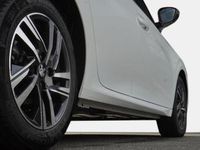 Gebraucht Peugeot 208 Allure 102 PS (75 kW) 2023 Andere farbe Kleinwagen