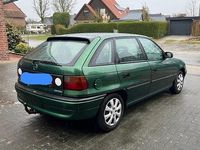 Gebraucht Opel Astra 75 PS (55 kW) 1997 Grün Kleinwagen