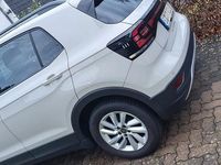 Gebraucht VW T-Cross Life 95 PS (69 kW) 2022 SUV