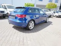 Gebraucht Audi A3 Ambition 150 PS (110 kW) 2013 Blau Limousine