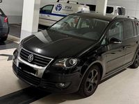 Gebraucht VW Touran 140 PS (102 kW) 2009 Schwarz Van / Kleinbus