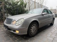 Gebraucht Mercedes E270 176 PS (129 kW) 2002 Grau Limousine